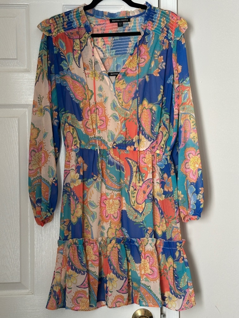 Boston Proper Paisley Mutlicolor Smoked Mini Dress Slip Incl. Medium Split Neck